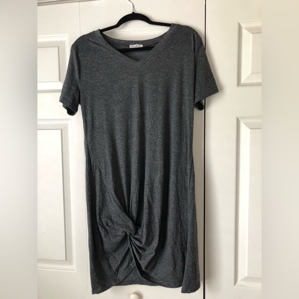 T-Shirt style grey dress